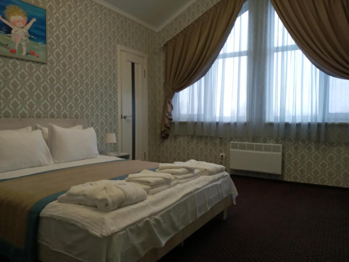 Hotel And Restaurant Complex Lubokray Pereyaslav-Khmelʼnytsʼkyy Bagian luar foto